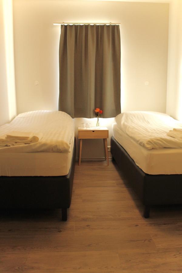 Guesthouse Saga Флудир Экстерьер фото